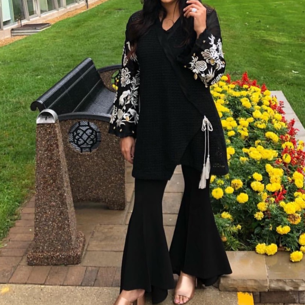 Size M black/White Kurta Kameez with Embriodery